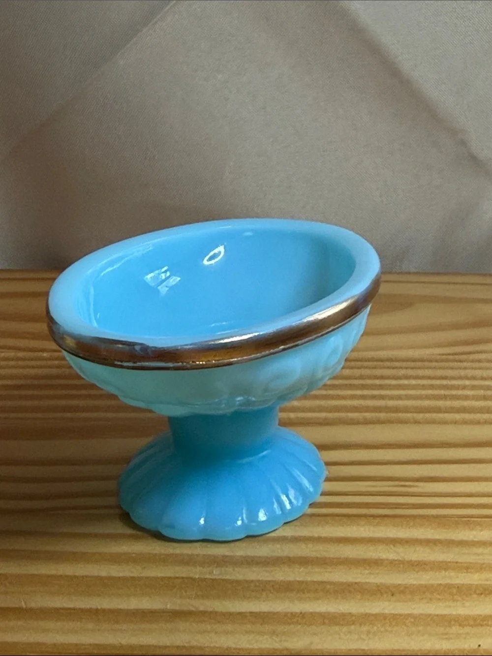 Vintage 70s Avon Bristol Blue Pedestal Soap Dish - Opaline Milk Glass Gold